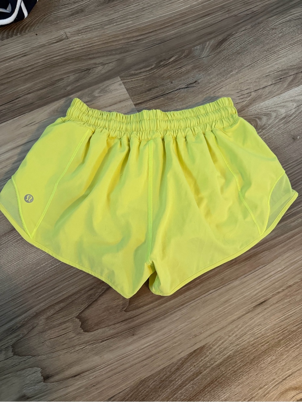 lululemon shorts - Picture 3 of 3